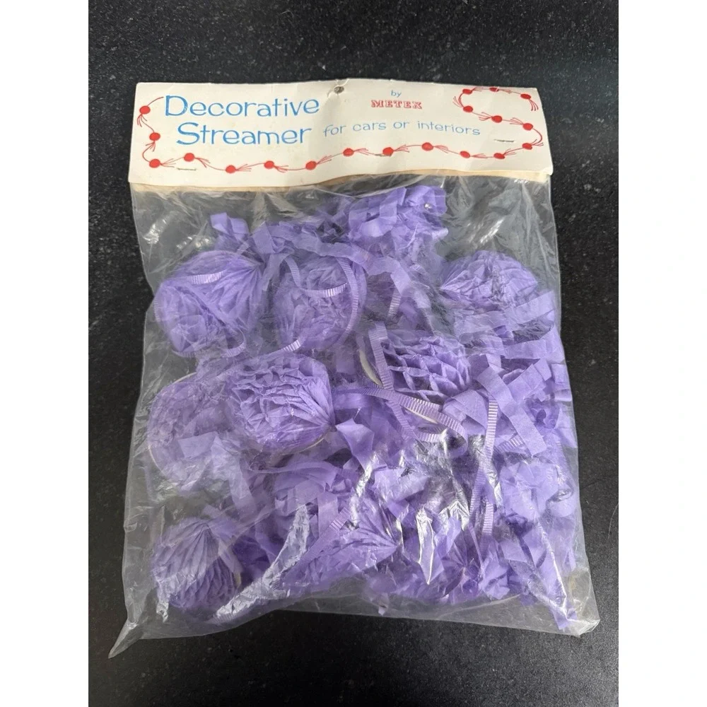 Vintage METEX Car Streamer Lavender Purple 24 Feet Long NOS Parade Wedding Party